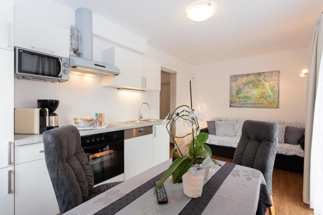 Apartment mit 2 Schlafzimmern und Terrasse